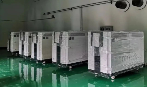 老萬全預混冷凝燃氣商用鍋爐為太原市九個小區提供取暖服務，惠及取暖用戶50余萬