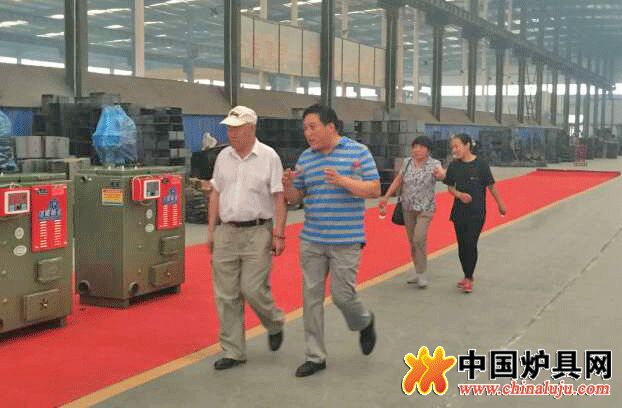 行協領導參觀考察山東超萬公司